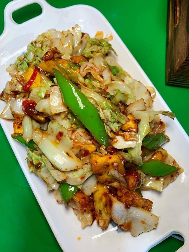 烧烤|去晚了没地方，吊炉大公鸡贼哇塞长春红旗街新开家德惠口味烧烤