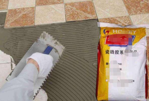 如何挑选瓷砖胶 1b32c095b52f4073abf0732deed5fffe.jpeg