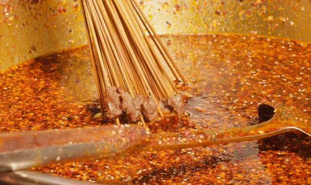 袁师傅|一条耗儿鱼35元,让北方人吃了还想吃!重庆独一无二的烧烤