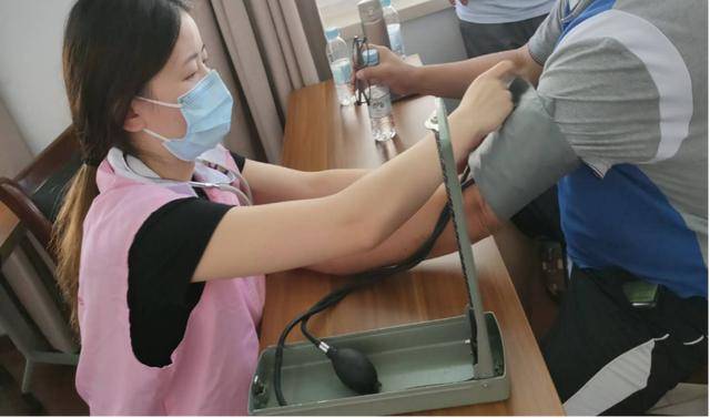 什么是优质护理讲解 04ba85360b8d4514a612fd62d6786b09.jpeg