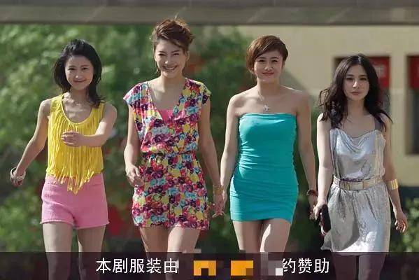 离婚索要40亿,却让4岁儿子卖唱养家?昔日身家40