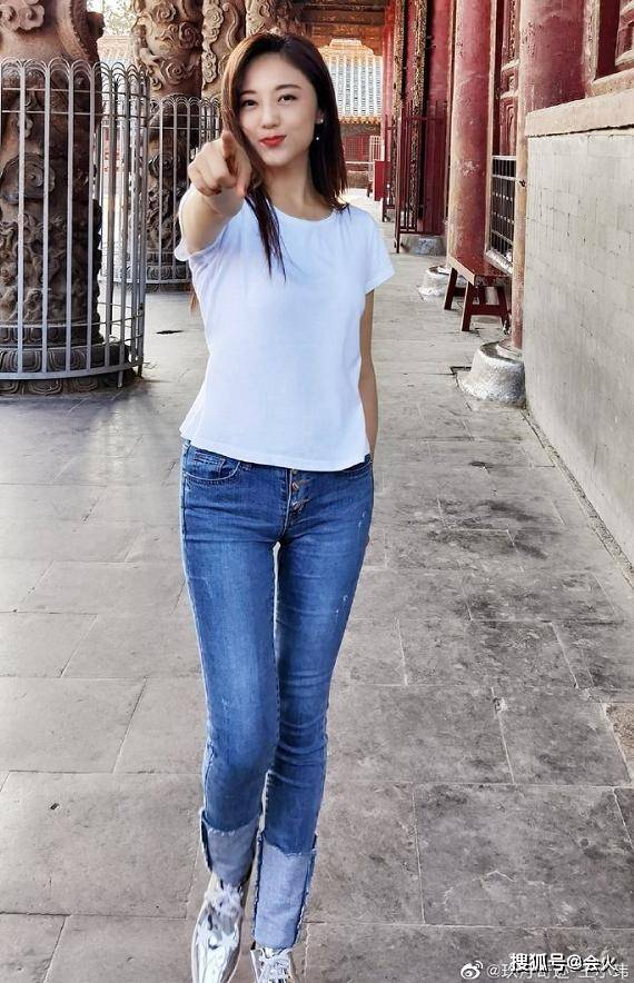 玖月奇迹|原创玖月奇迹王小玮耍大牌？二婚嫁歌手却已3年未同框，被指感情生变