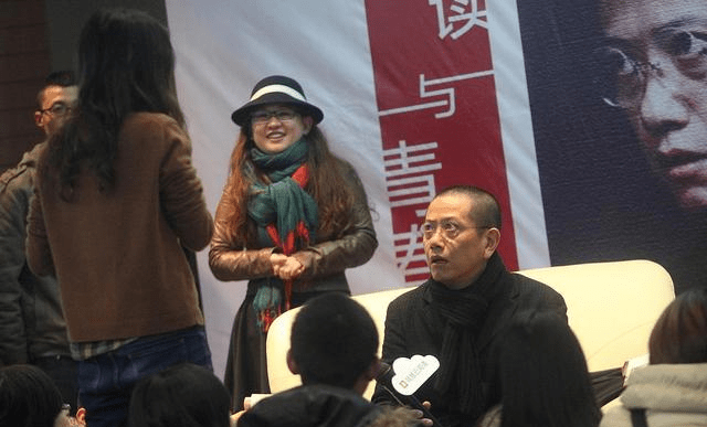 陈汉煜成功追星陈丹青 来自搜狐网