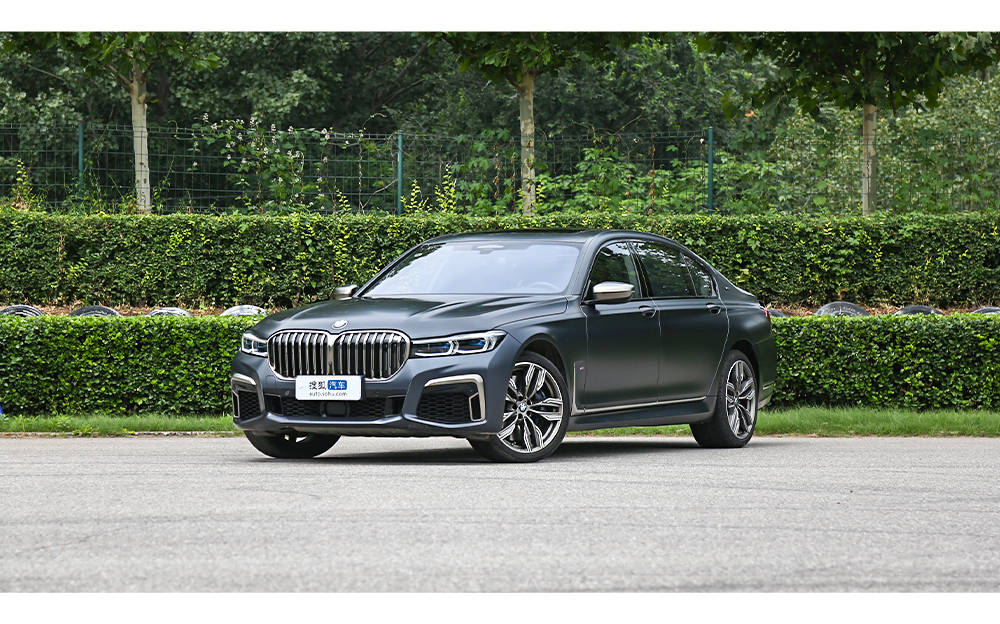 狐友试车场 v12的尊严 深度测试宝马m760li xdrive