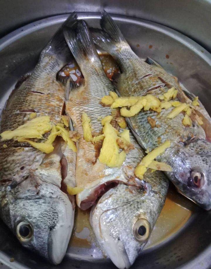 小孩几个月可以吃鱼肉 f4762fa1cca64d858c385851cf7177ce.jpeg