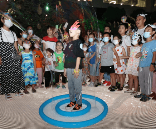 视频|博物馆奇妙夜，真的很帅！