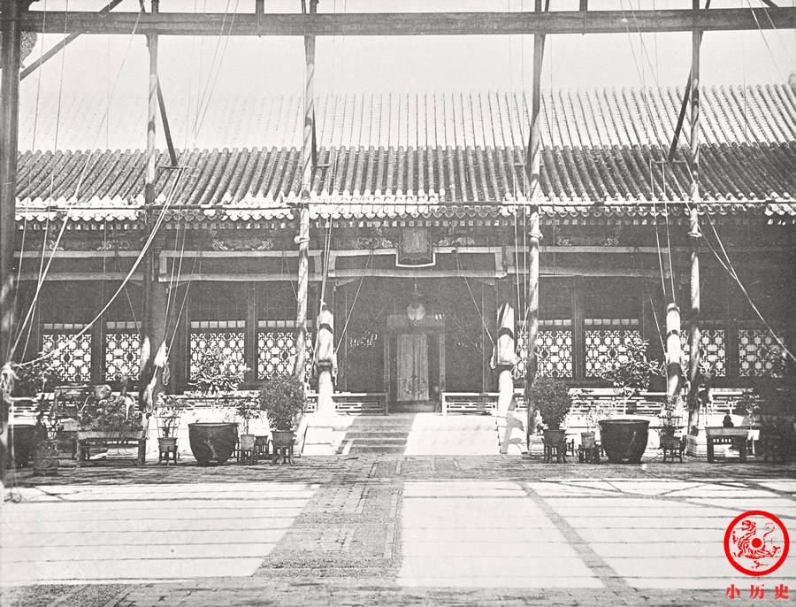 慈禧太后晚年为什么很少居住在紫禁城？