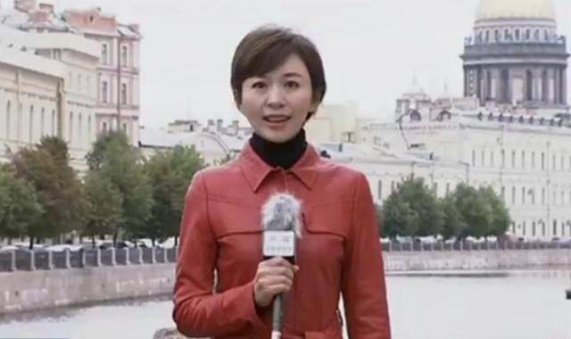 央视主持人欧阳夏丹旧照曝光,眼鼻变化明显,被质疑微调?_手机搜狐网