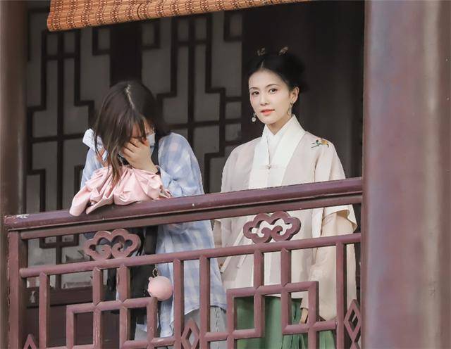 时隔两年杨蓉终于营业！虽是女二颜值却不输女