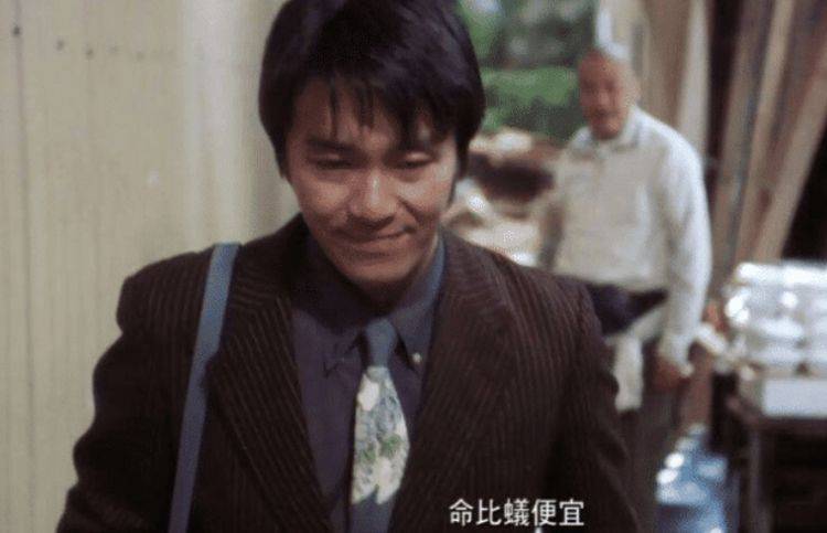 济公吃臭肉星爷哭笑不得王宝强生活无奈演技全在脸上了