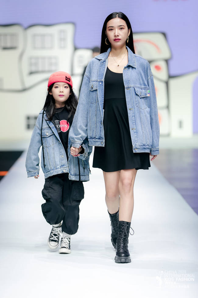 的设计|E.I亲子时尚携“伴”来袭 演绎2020中国国际儿童时尚周开幕大秀