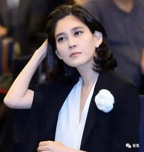 徐贤|从小土妹逆袭成神颜财阀公主，这位爱豆的换头思路请反复朗诵800遍！