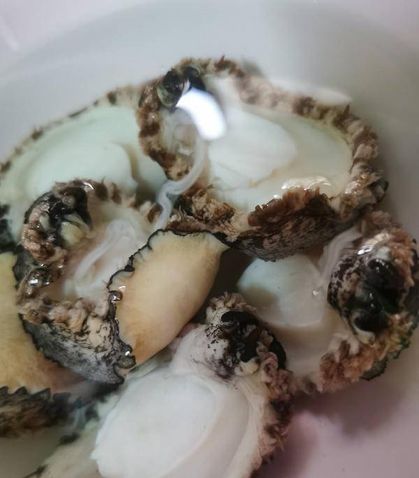 佛跳墙里面放瑶柱吗 8c8917ac30d54b68af19a6ad3e31ea71.jpeg