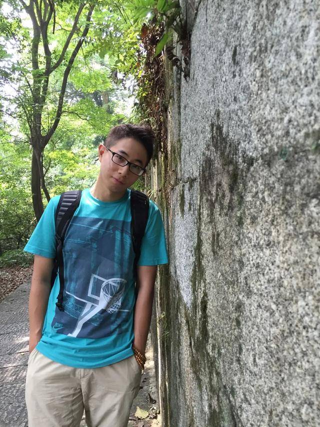 洪七公|10年教学生涯，他终于修炼成了“洪七公”5次高考