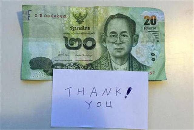 原创在泰国住酒店在床上放20泰铢有啥作用晚上回来会给你惊喜