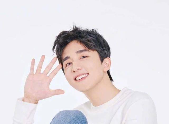 贺子秋|原创艺考界的“神话”，有颜值有演技！他不红天理难容！