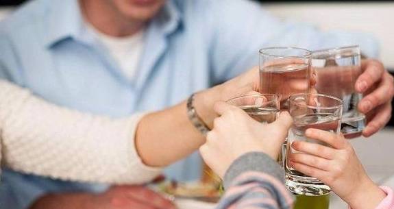 怎么才能让自己快速出汗 cb43e9b4f1be4c6faf33708b01a790c3.jpeg