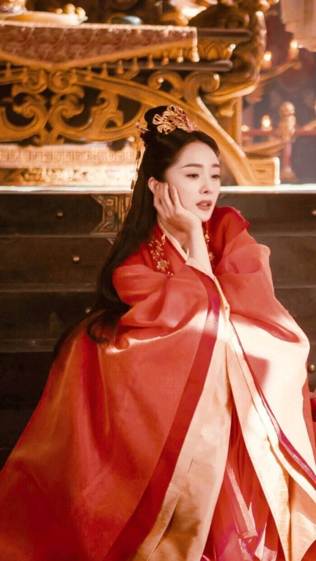白衣|原创《斛珠夫人》新路透，杨幂白衣如同仙女，比当年夕瑶都要令人惊艳