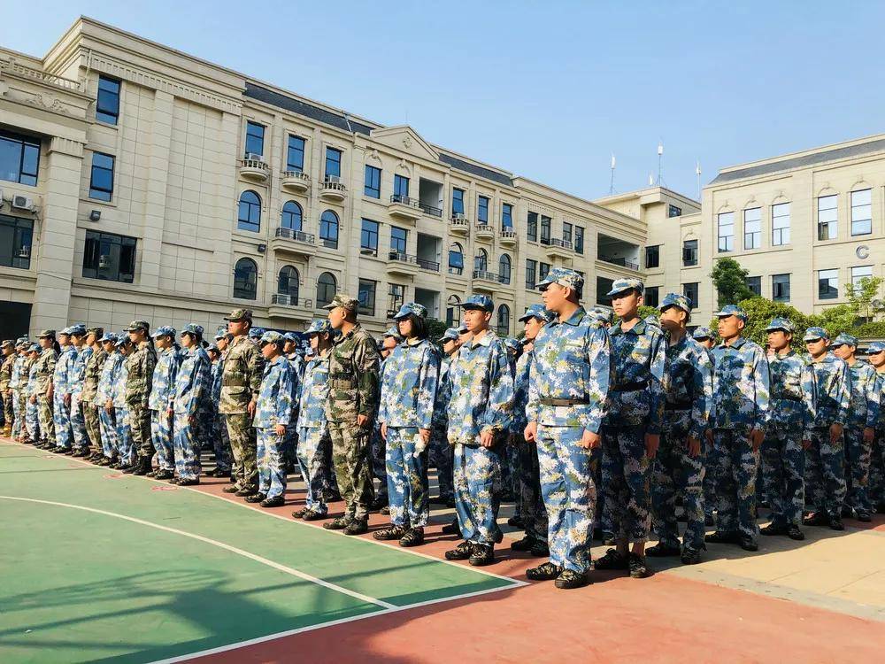 2020年湖南大汉技工学校军训开始啦初中毕业就读欢迎您