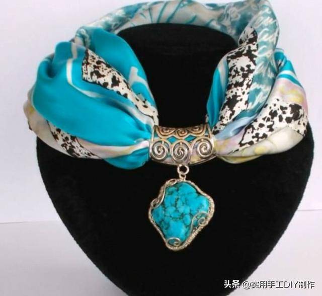 围巾|「串珠作品」35款时尚的珠宝围巾项链，你也能拥有