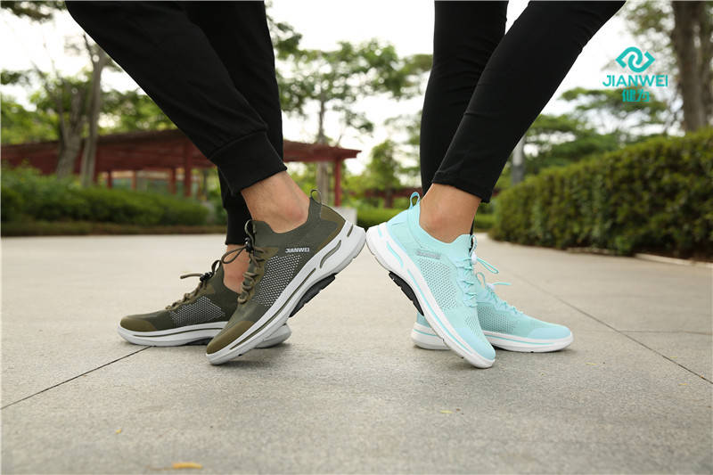 鞋子怎么保养效果好 54850e7cb19b41dba8a2881bc2923e08.jpeg