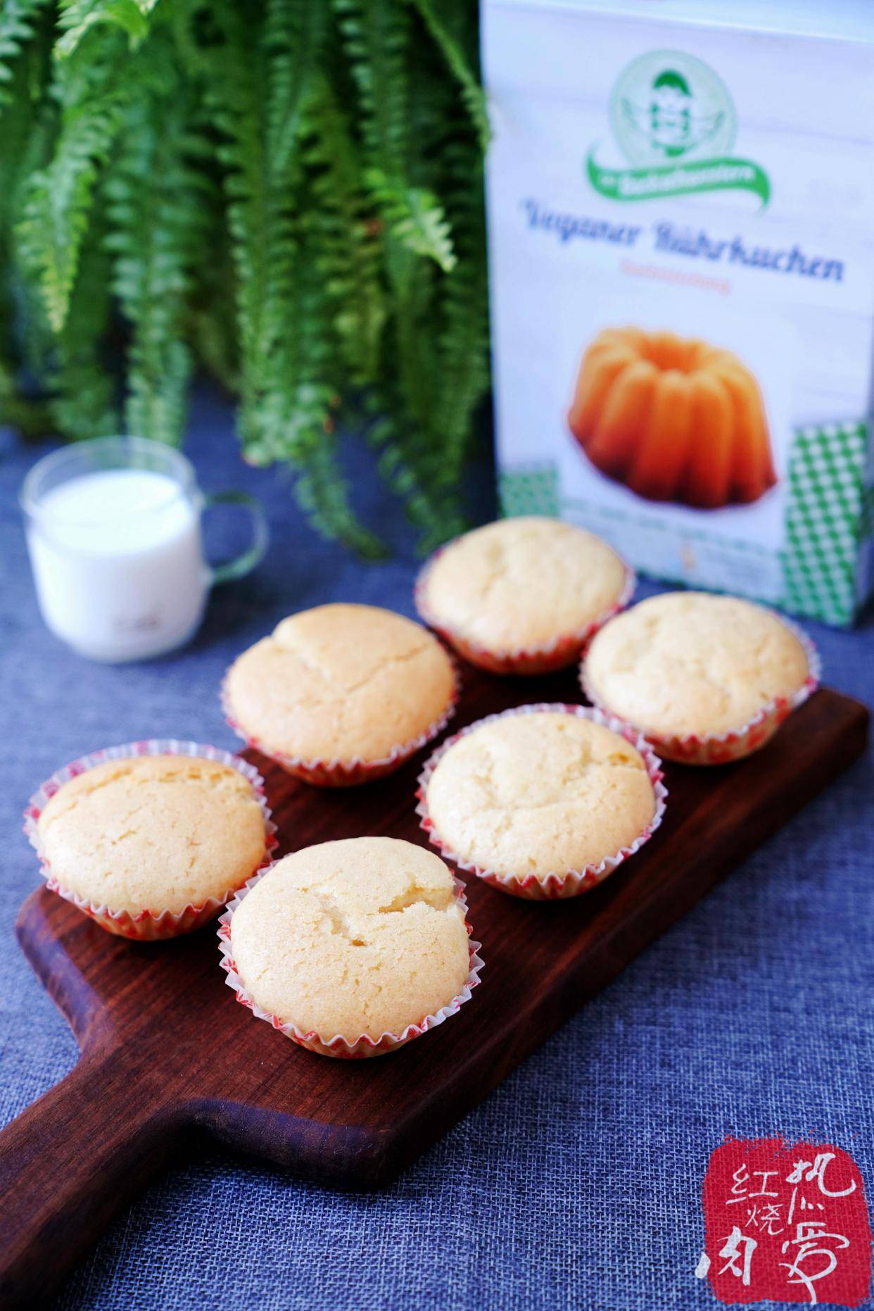 蛋糕|用料也简单只需要油水面，不用打发鸡蛋特省事这款蛋糕非常快手