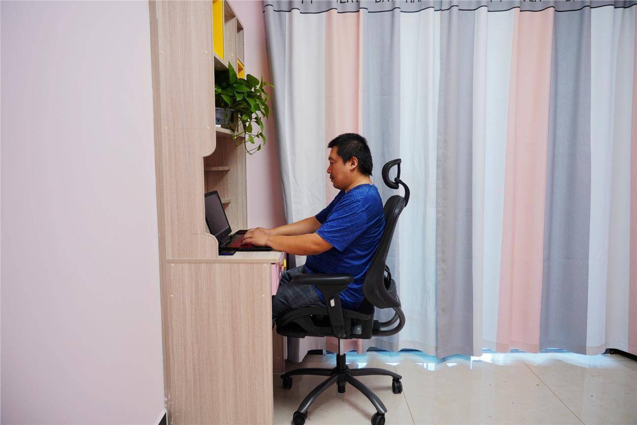 时候|网易严选人体工学转椅，让你告别久坐酸痛，保护你的腰和颈椎！