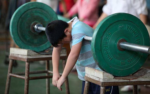 运动|孩子坚持运动大有好处，但这三种运动方式，不宜太早接触
