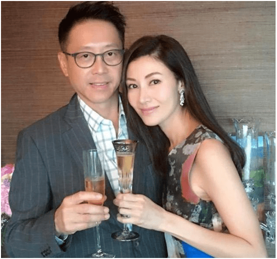 巅峰|李嘉欣素颜再回颜值巅峰：女人物质一点，更容易获得幸福