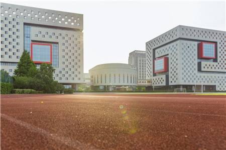 院校|2020湖南理科院校录取波动分析出炉！教育行业是难得的避风港