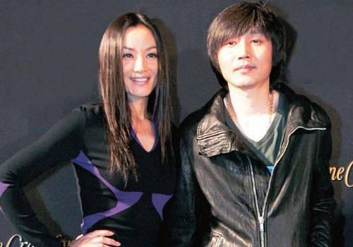 遭李亚鹏抛弃,陪伴张亚东11年仍换不来婚姻,瞿颖没有婚姻命?