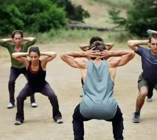 如何变得强壮有力量 7c975bad44c54705bcbd15e26ee21376.jpeg