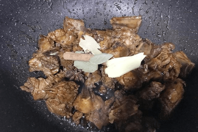 怎样做腊肉好吃又不柴 57b13628a9d94dcf9f80ab48e0e375d2.png