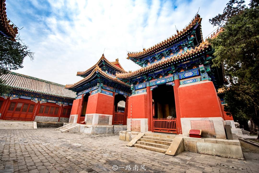 孔庙|中国最多皇帝题字的孔庙，位于首都北京，现为著名旅游胜地