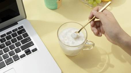 代餐|香飘飘正式入局代餐市场，自带奶茶基因的奶昔新品即将上线