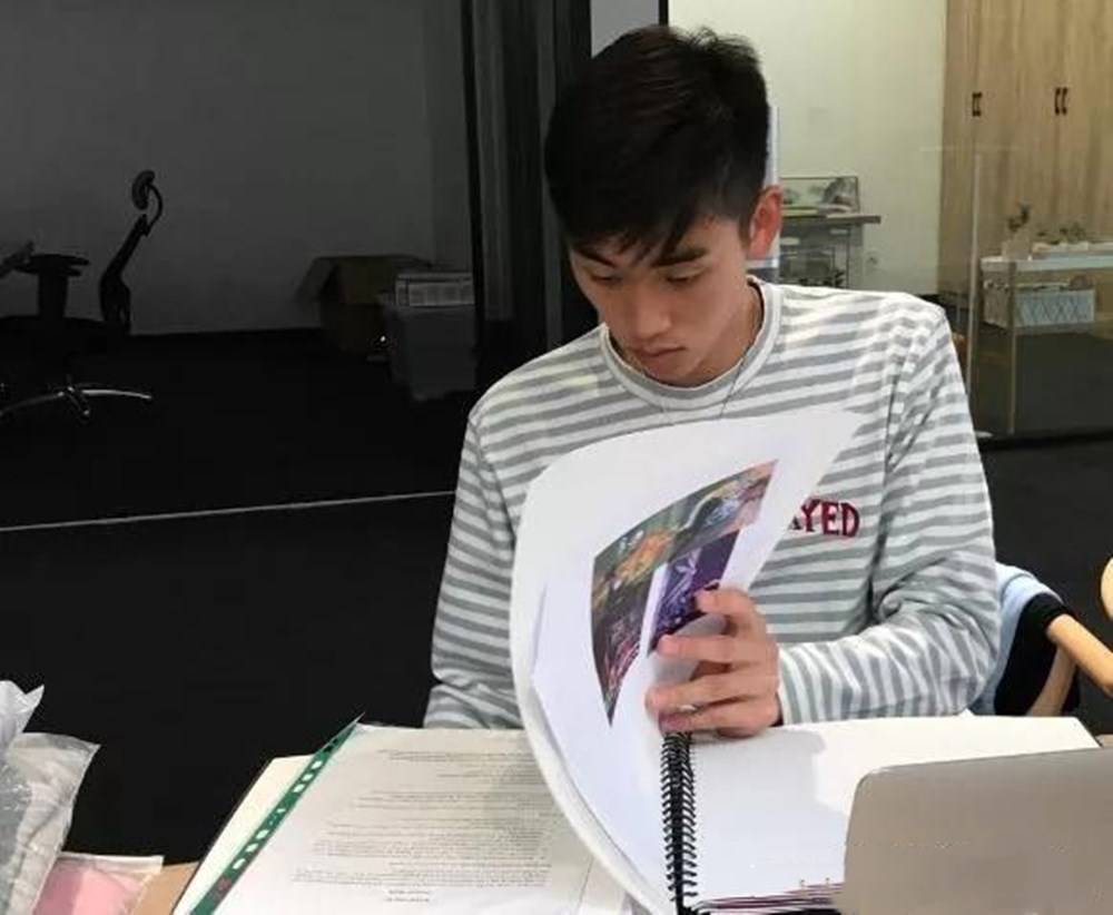 大儿子|有种养育方式叫做“林依轮”,大儿子学霸,小儿子超模,让人羡慕