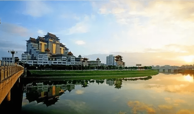 钦州2020 gdp_钦州地图全景图(3)