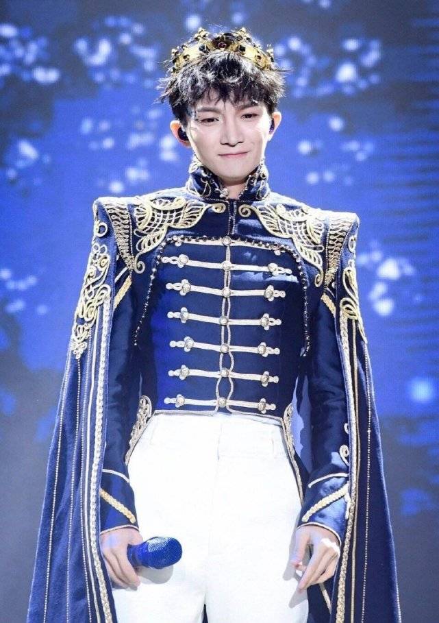 追星与学习难以兼顾，劝学小能手周深上线，回