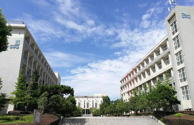 志愿|期待你的加入！湖北工业职业技术学院2020年报考指南上线