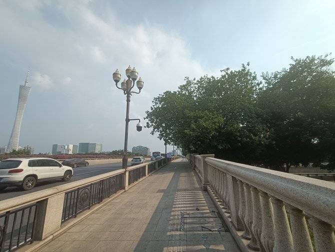 视频|realme真我X7测评：最便宜的65W超级闪充手机