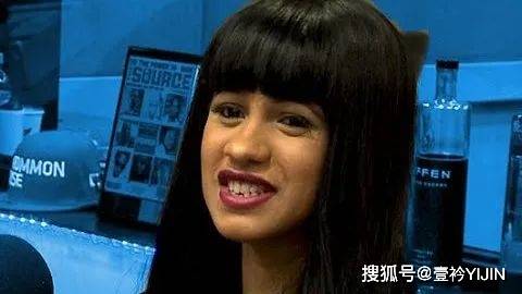 来源|不会打鸣的脱衣舞娘不是好Rapper!卡老师的入党申请书我们已经收到了,Skrr~