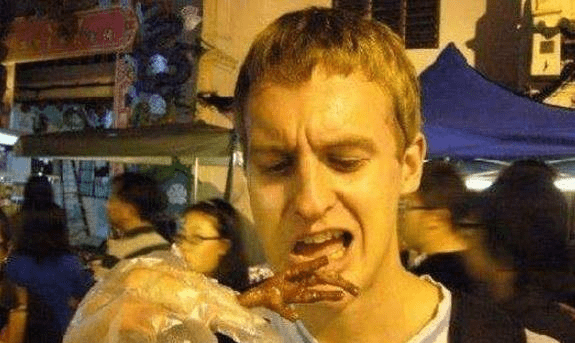 中国美食征服外国人的博主 129f4fcab6514bf1ae6228b9e3f93b3d.png
