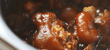 啤酒炖猪脚怎么做才好吃 7656efcdacdc4cba8bdbdffbc5ec2b89.png