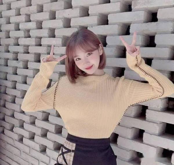 最近看到的女团成员中短发one top!_韩国女团