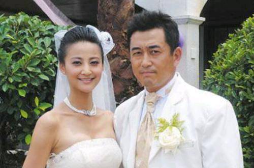 三年结两次婚,抢完别人老公火速再嫁男导演