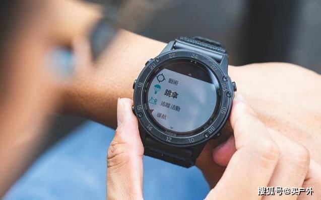 Garmin|佳明Garmin太阳能战术腕表开箱，军迷爱好者不容错过