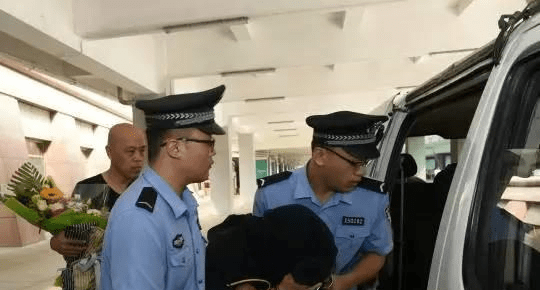 老总入监狱_吴亦凡监狱照片(2)