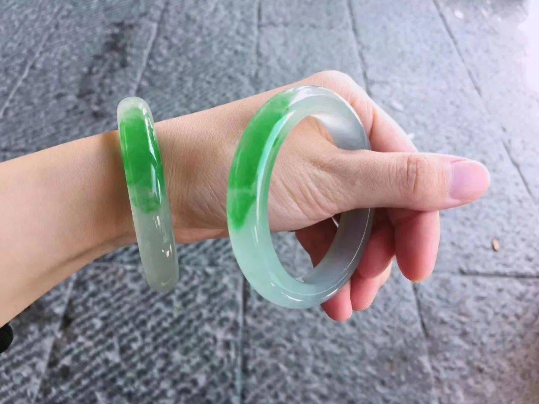 手镯|再不戴点珠宝，我就老了