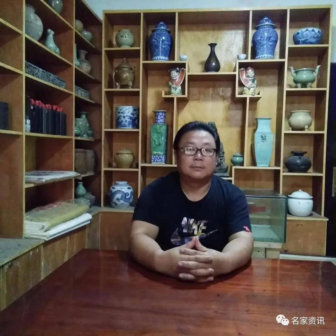 黄承鸿—— 中国文化高级职称国家高级书法师(高级职称证书)