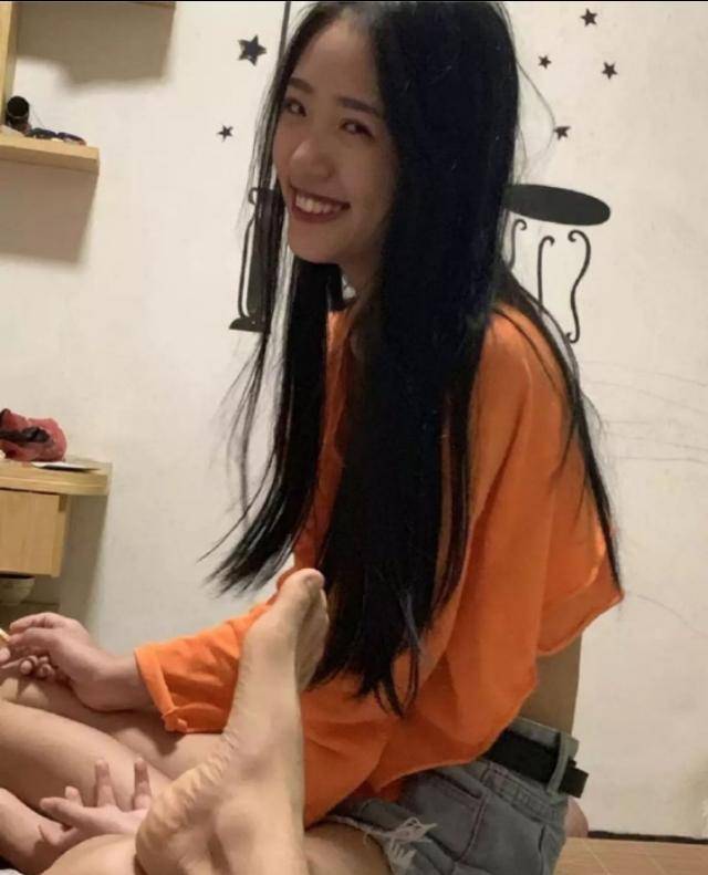 反差妹什么意思 4a0cdc7e0bbe4a30b70f523dc33061f1.jpeg